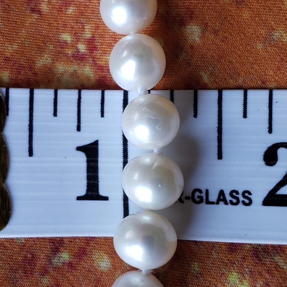 Pearl Bracelet Gradient Colour. - Picture 6 of 7